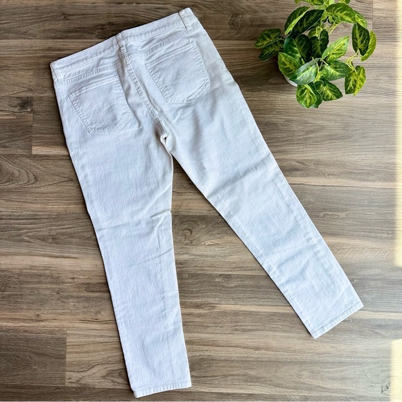 New York & Company Blue Stretch Skinny Jeans -  Sits at Waist - Size 6 - Picture 10 of 12